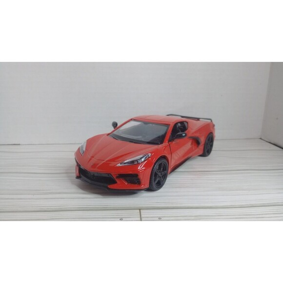 Corvette Stingray C8 2020 Red 1:24 Model MOTORMAX - Picture 1 of 9